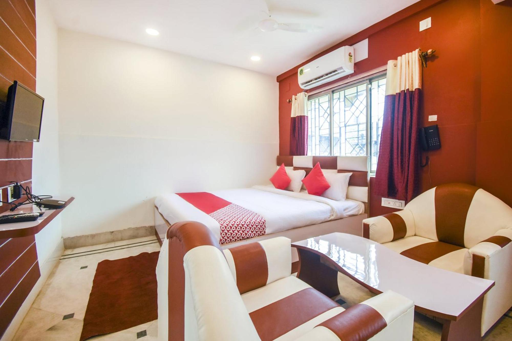 Hotel Super O Red Stone Near Netaji Subhash Chandra Bose International Airport