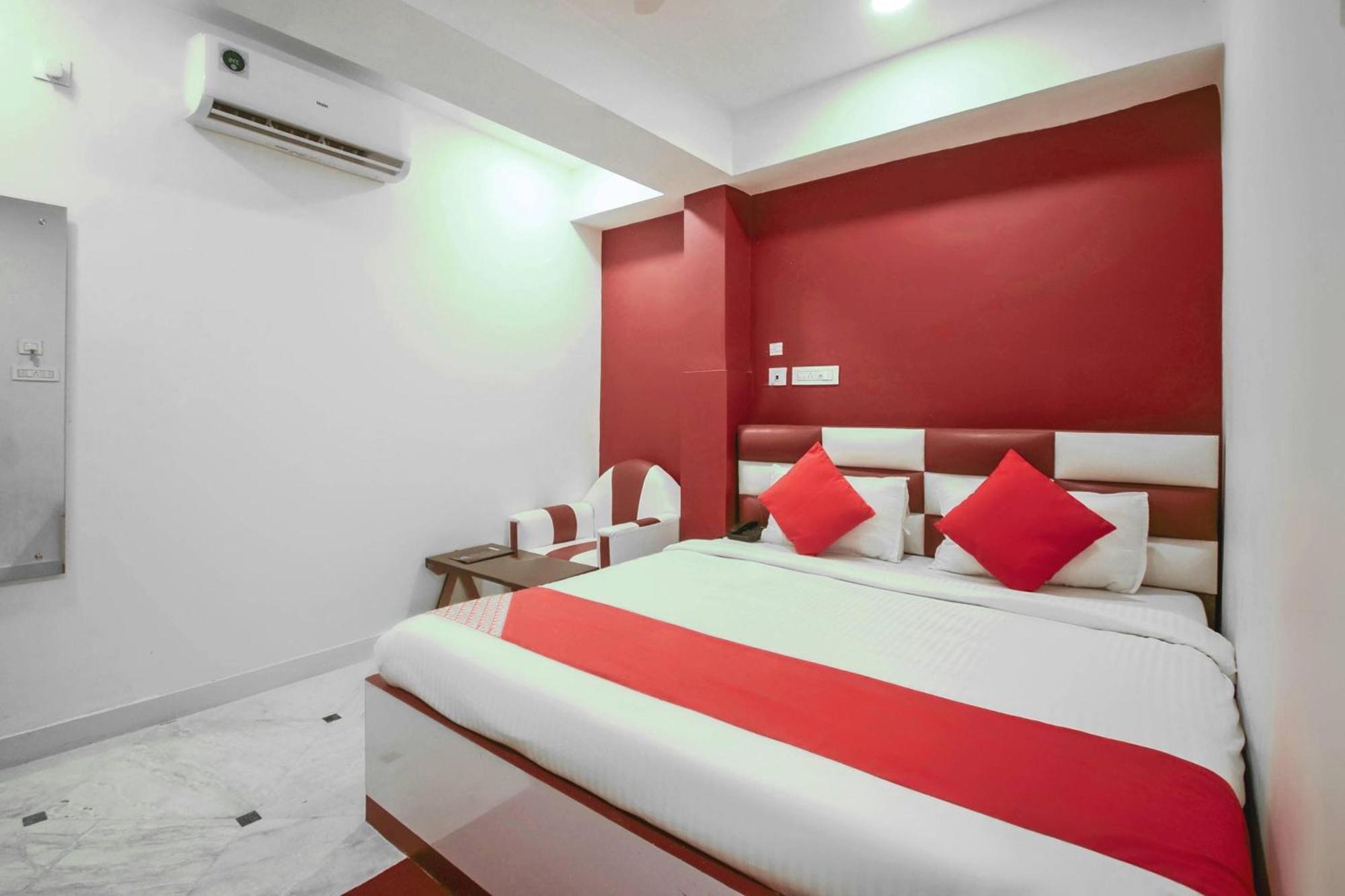 Super O Red Stone Near Netaji Subhash Chandra Bose International Airport Hotel Kolkata